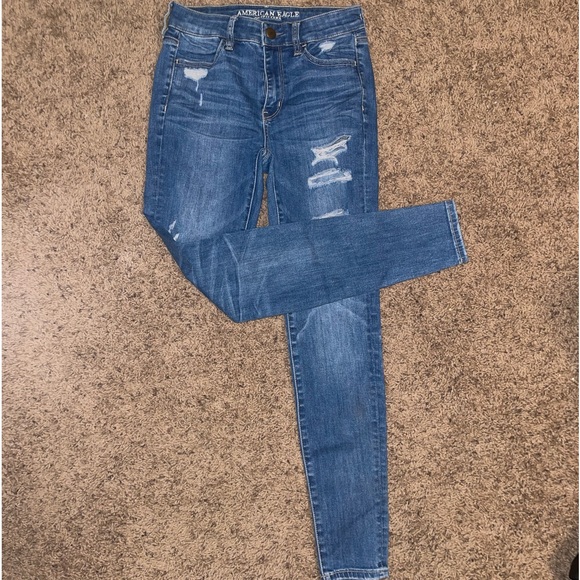 American Eagle Super Stretch Distressed High Rise Jeggings - Picture 3 of 8